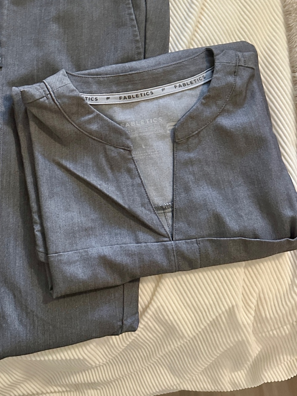 Fabletics Evolve Scrub Top Heather Gray